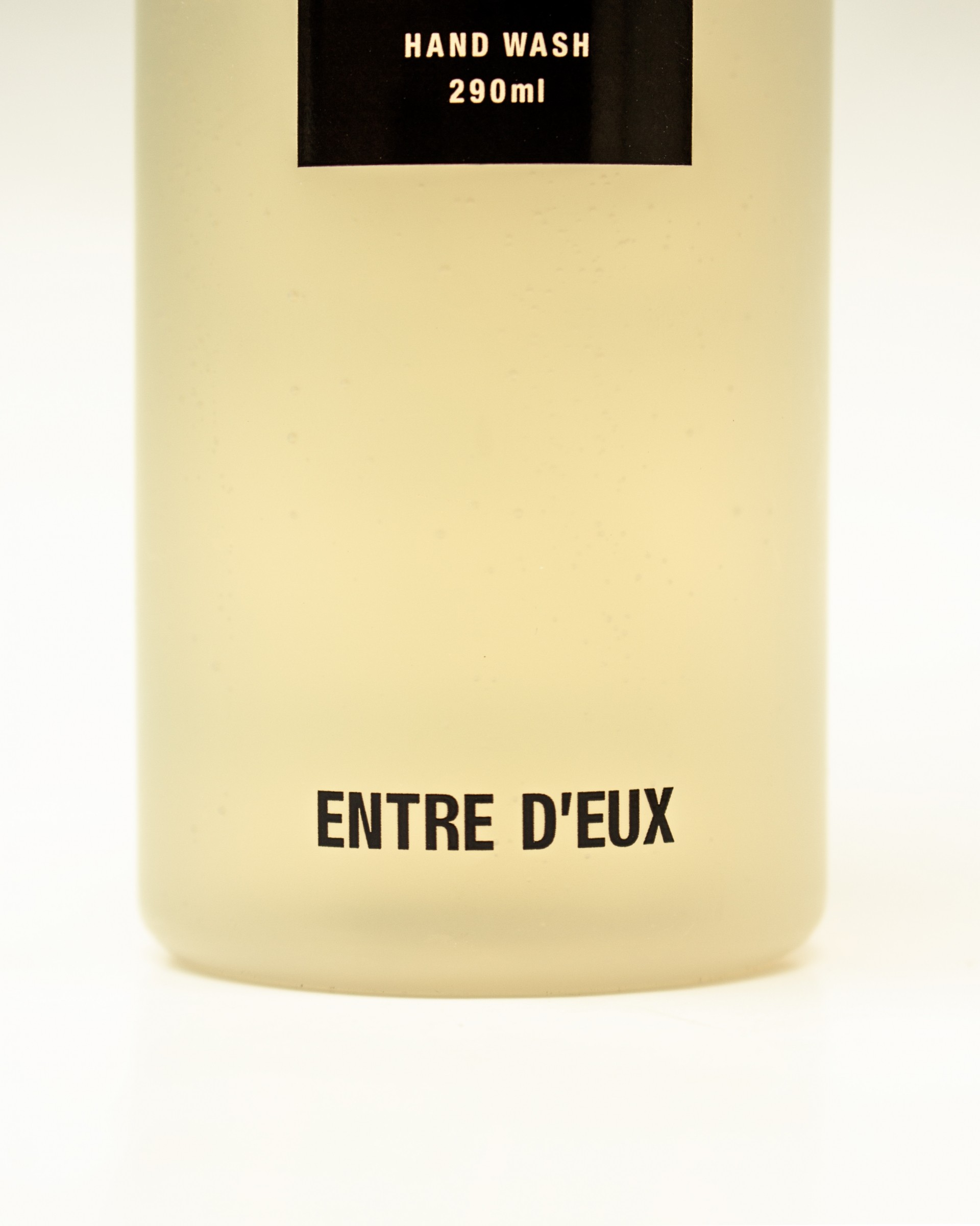 ENTRE D'EUX Product image
